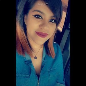 Meet your Posher, Roxy